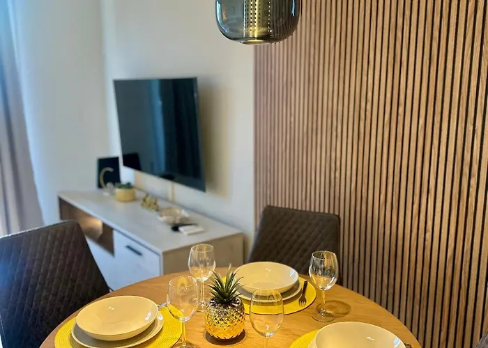 Sunshine With Sea Viev Apartamento *