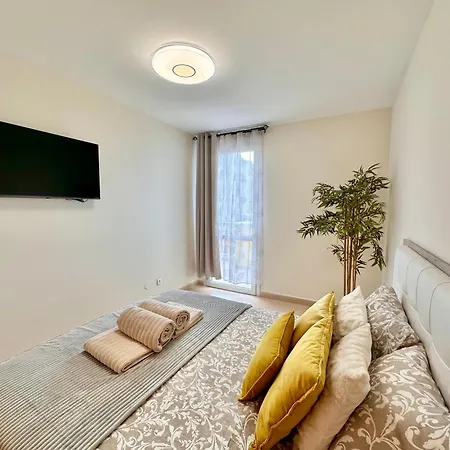 アパート Sunshine With Sea Viev