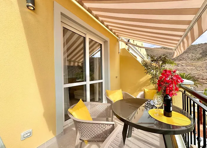 Sunshine With Sea Viev Адехе