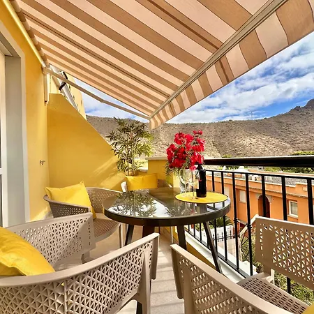 Sunshine With Sea Viev *